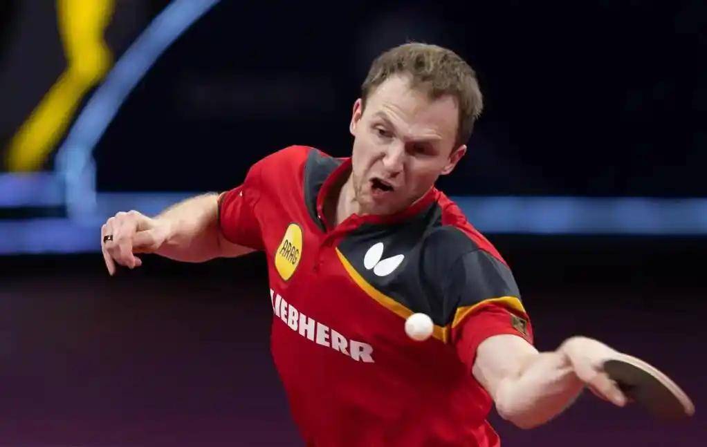 他成为中场 他成为中场