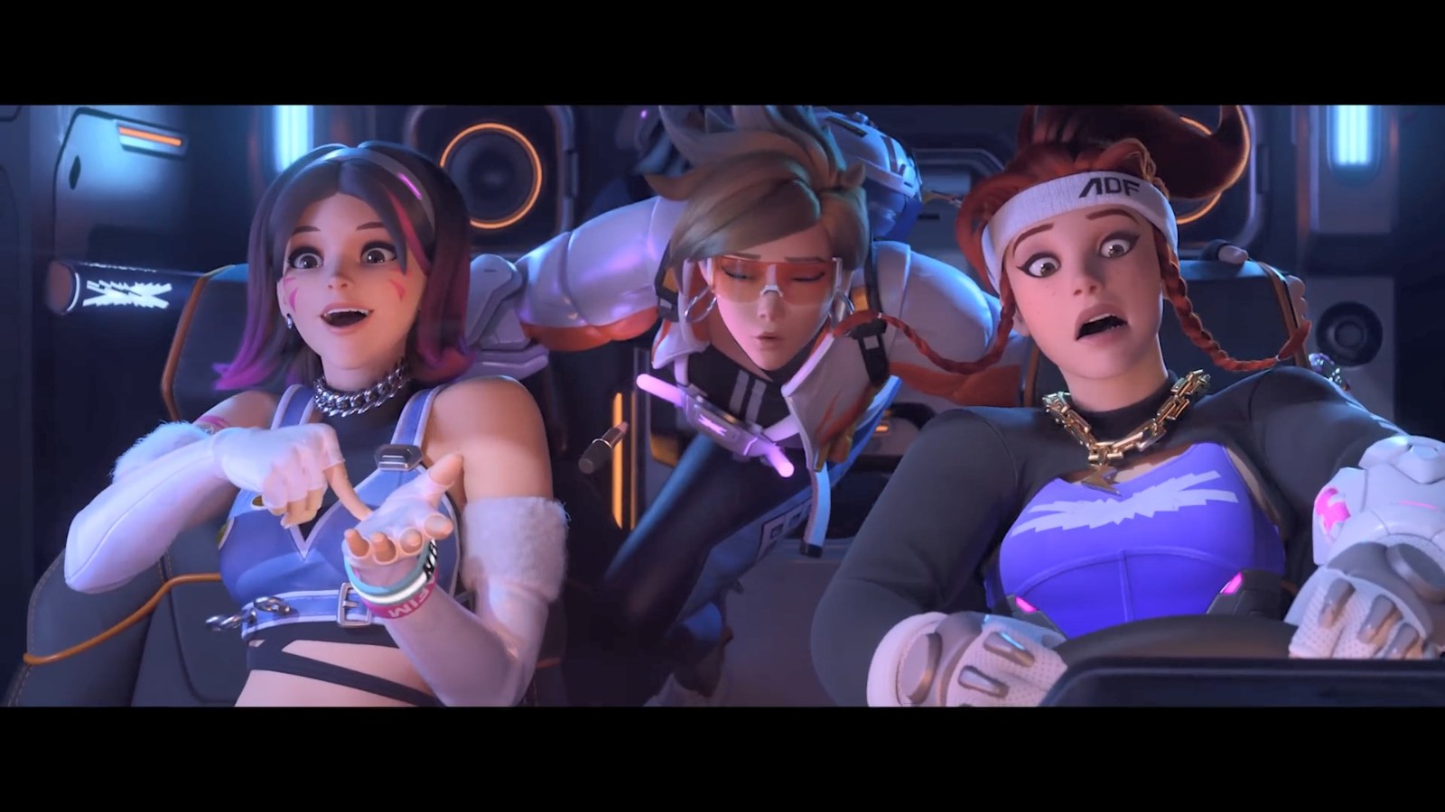 得有些拘谨 得有些拘谨