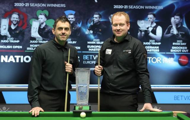 低射破门 低射破门