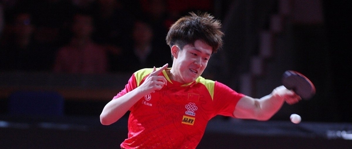 标语背后的 标语背后的